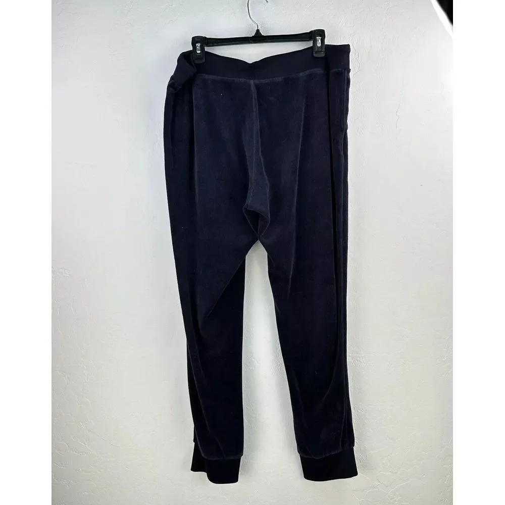Juicy Couture measurements looking assured